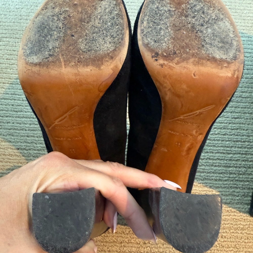 B Brian Atwood Suede Platform Heels - Picture 6 of 9